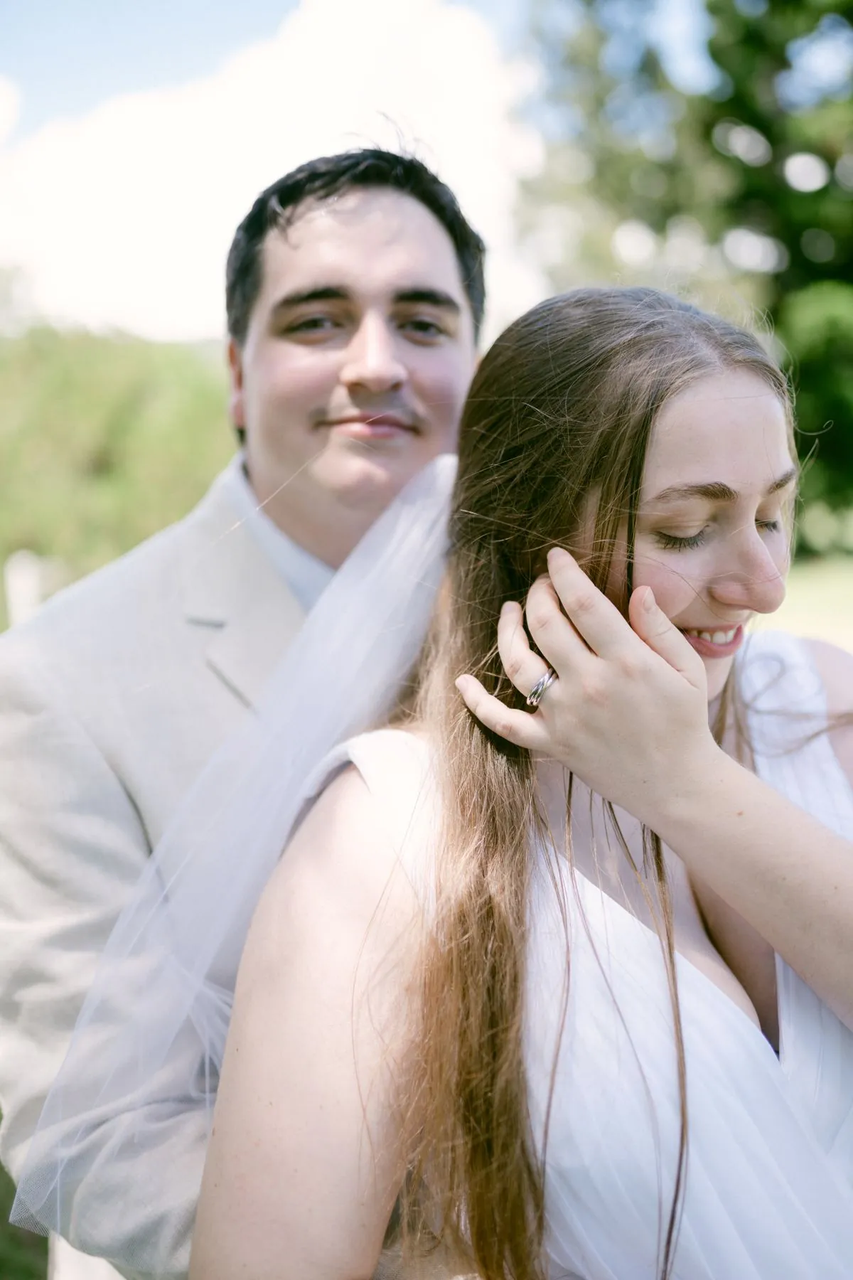 A relaxed Brisbane wedding moment