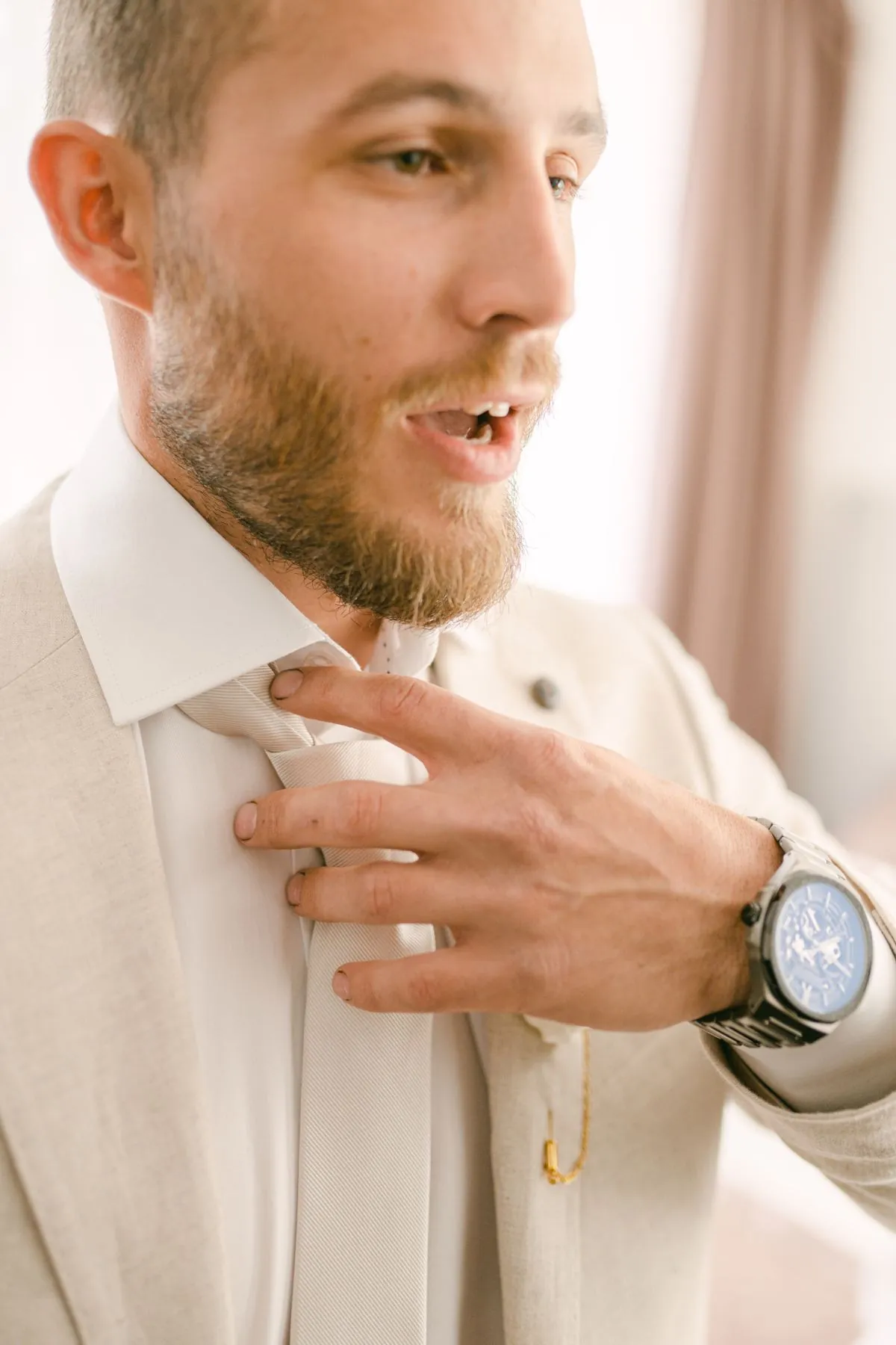 Groom getting ready before his Kooralbyn Valley wedding
