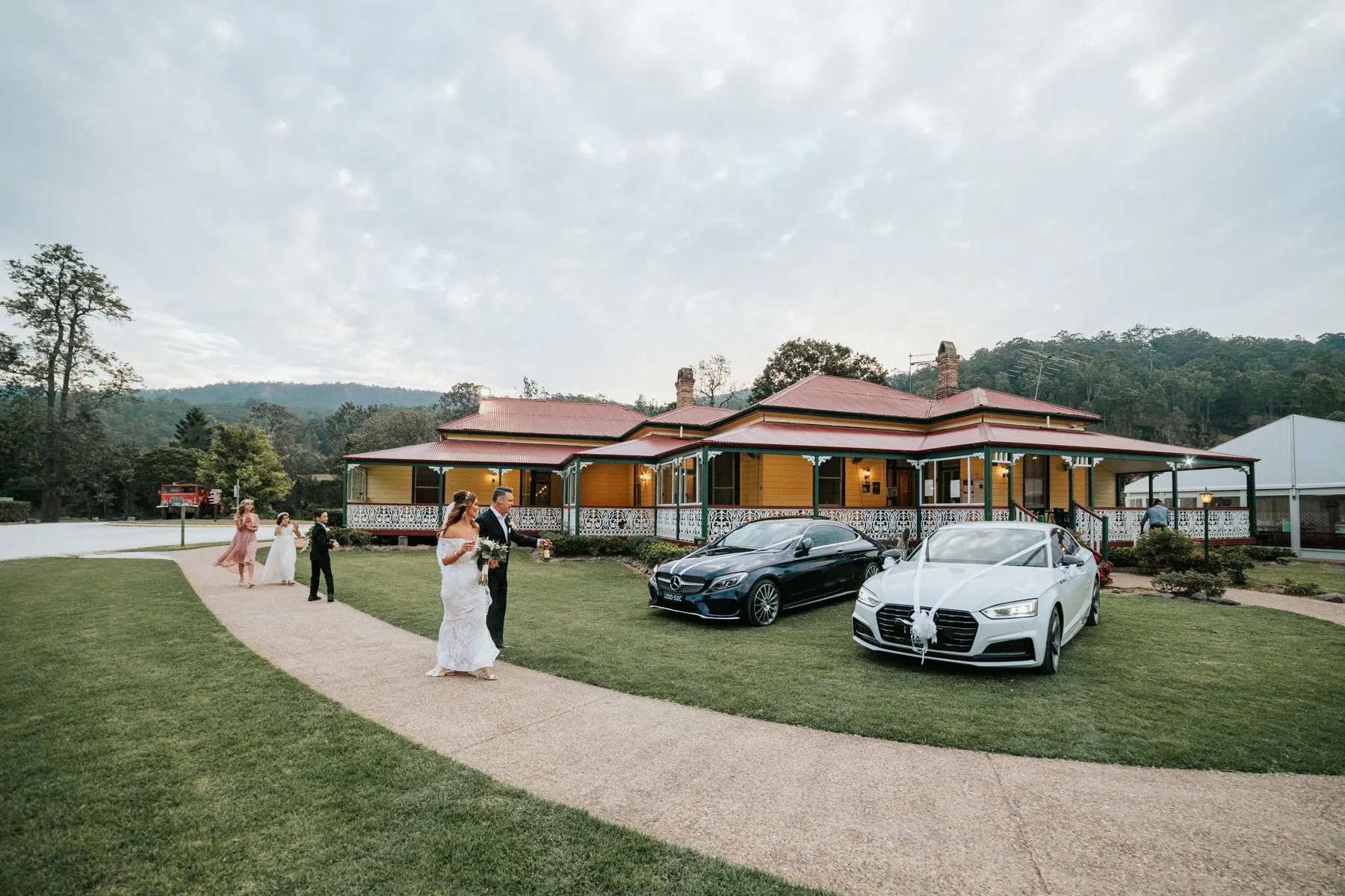 Wedding at a Scenic Rim vineyard homestead